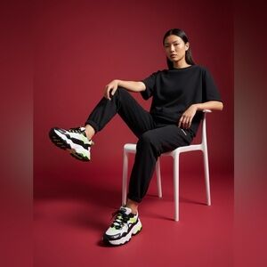 Women's Black Track Jogging Pants & Top